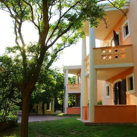 Hotel Th - Le Castella Village 4*
